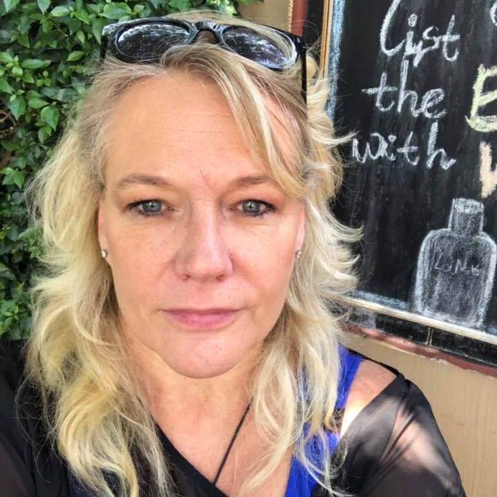 Dr Liezel Anguelova
